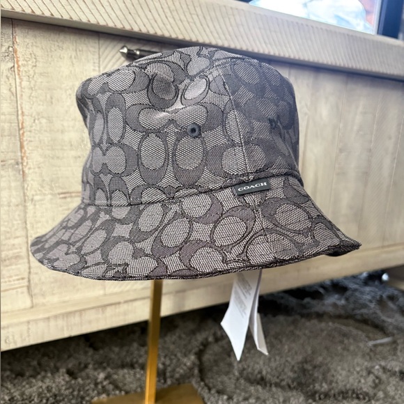 Coach Black Signature Bucket Hat - NWT - Picture 5 of 10